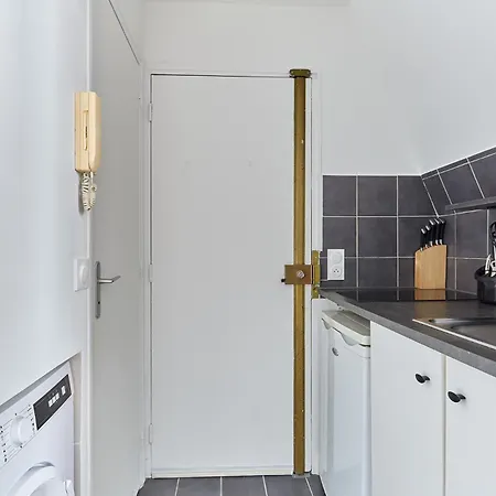Charming 1 Bedroom Flat Coeur Du Marais By Studio Prestige Paris Exterior photo
