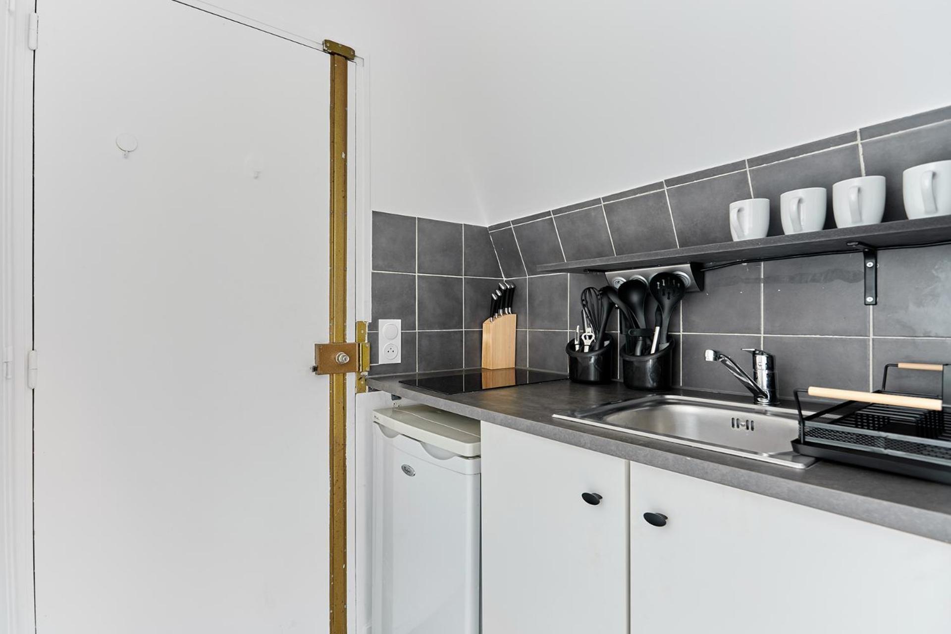 Charming 1 Bedroom Flat Coeur Du Marais By Prestige Appartement *